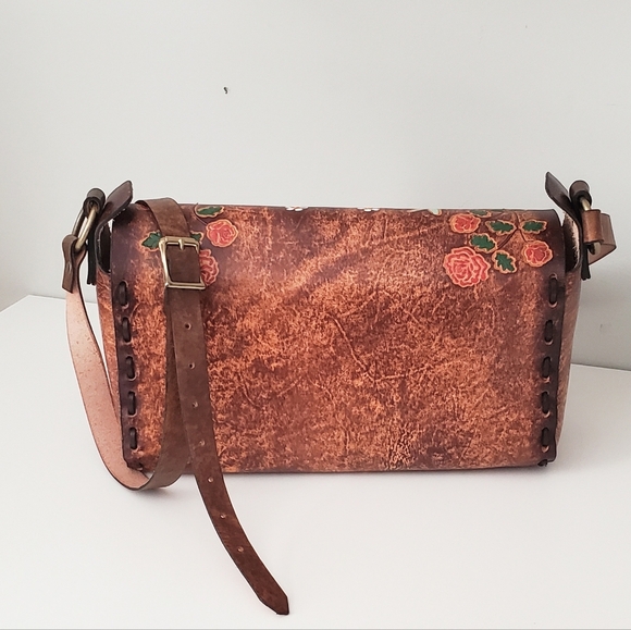 Handmade Leather Shoulder Bag - Picture 2 of 9